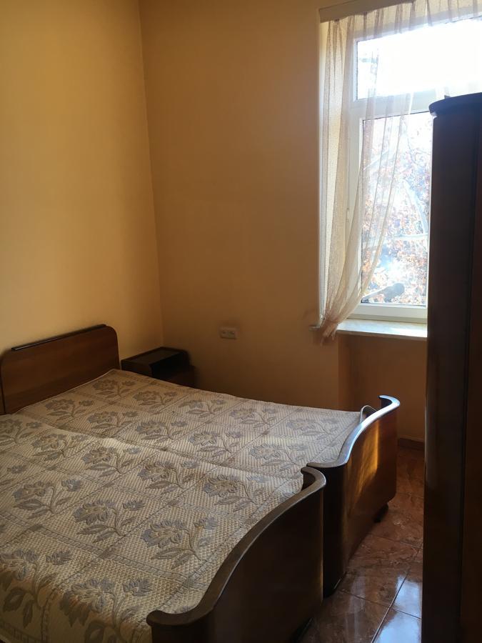 Agora Arcs Apartment Erevan Esterno foto