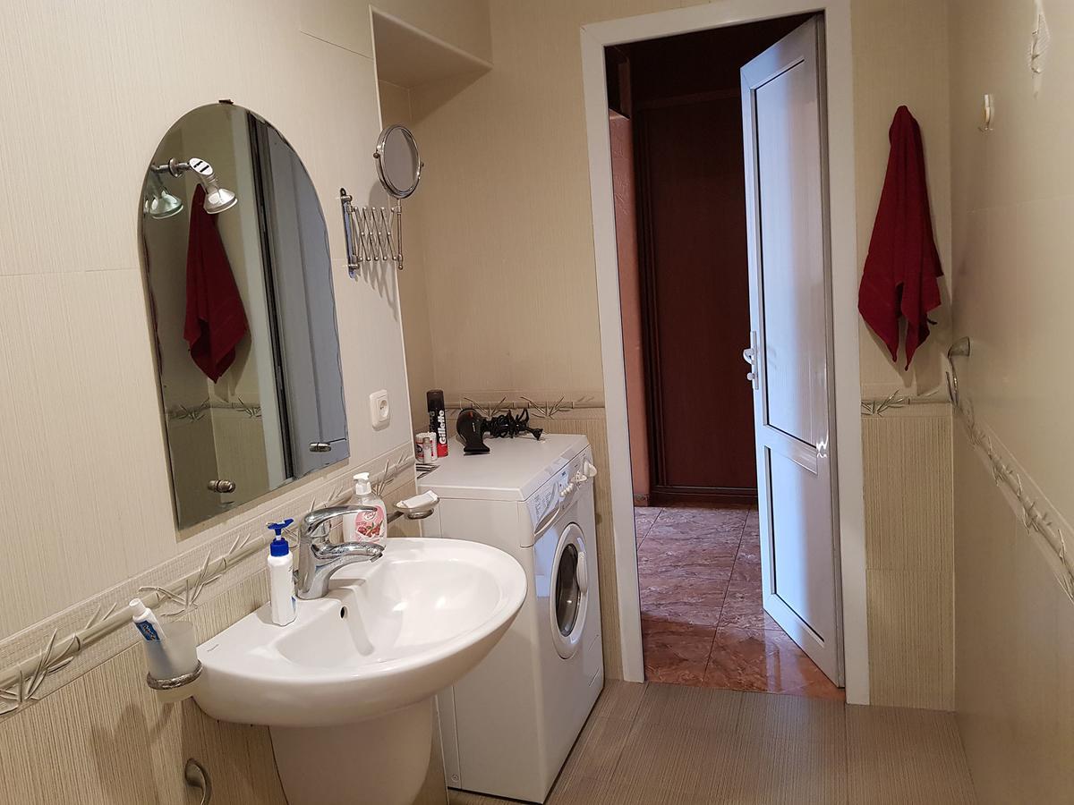 Agora Arcs Apartment Erevan Esterno foto